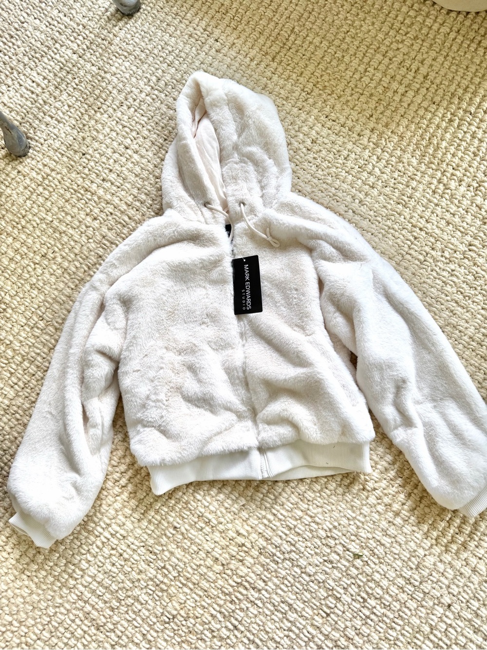 NWT Mark Edwards white fuzzy coat medium